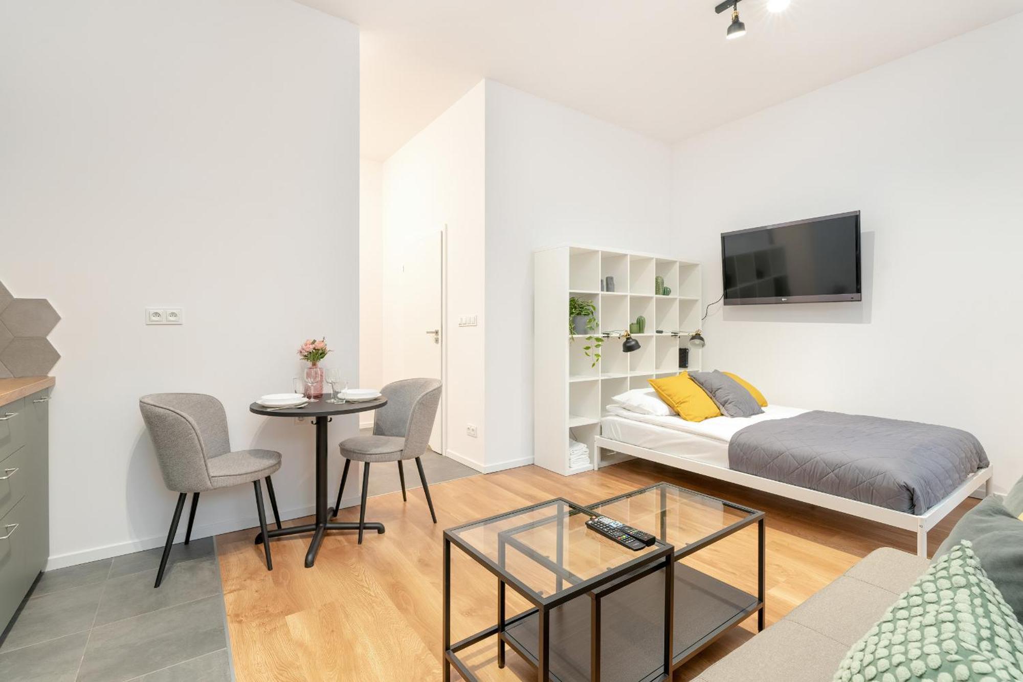Cozy Studio With Balcony And Free Garage By Noclegi Renters Poznan Luaran gambar
